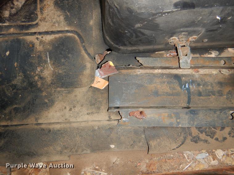 image for item DE0154 1993 International 4900 dump truck