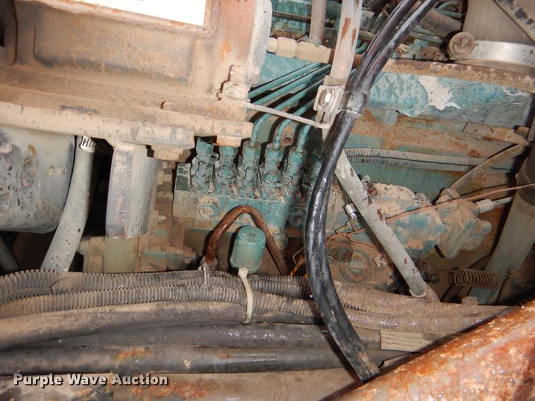 image for item DE0154 1993 International 4900 dump truck