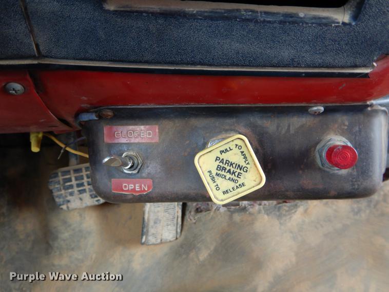 image for item DE6043 1987 Chevrolet C70 dump truck