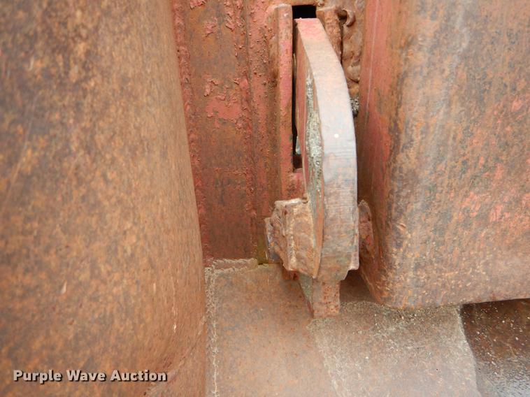 image for item DE6043 1987 Chevrolet C70 dump truck