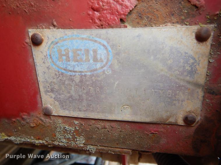 image for item DE6043 1987 Chevrolet C70 dump truck