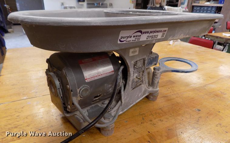 image for item DY9203 Amaco One pottery wheel