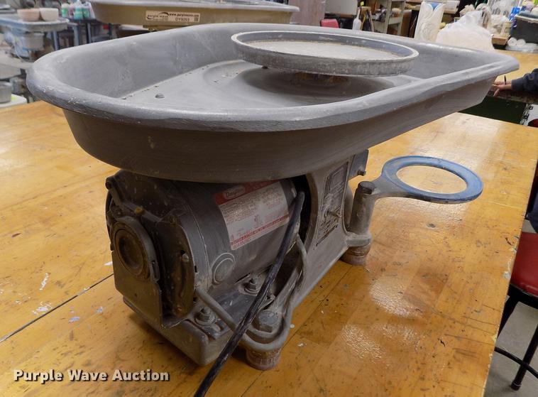 image for item DY9207 Amaco One pottery wheel