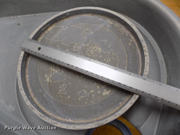 image for item DY9207 Amaco One pottery wheel