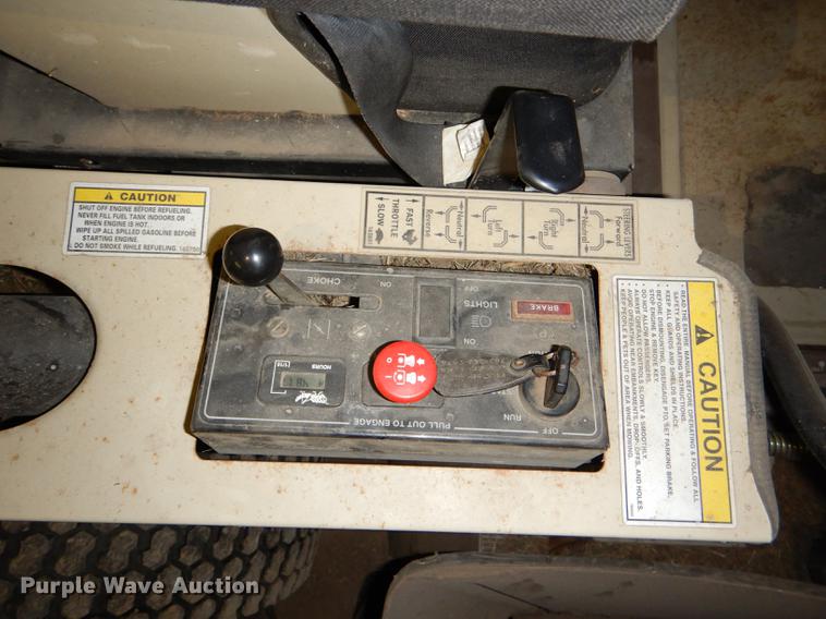 image for item EA9194 Grasshopper 223 ZTR lawn mower