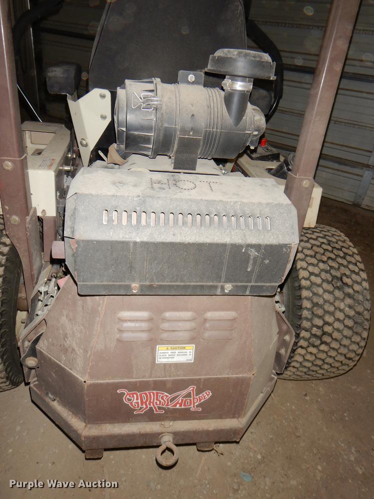 image for item EA9194 Grasshopper 223 ZTR lawn mower