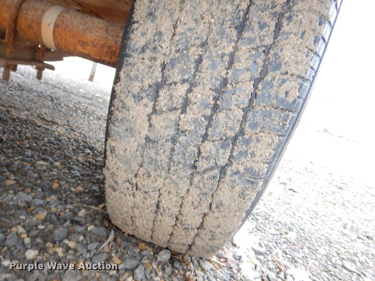 image for item EA9195 Leroi Dresser 125 air compressor