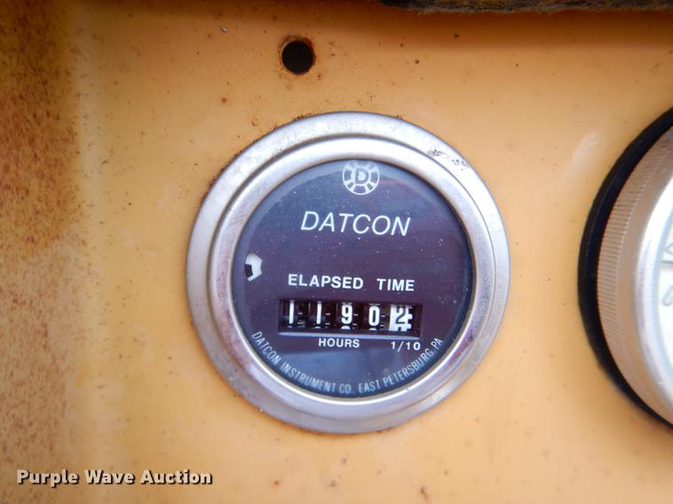 image for item EA9195 Leroi Dresser 125 air compressor