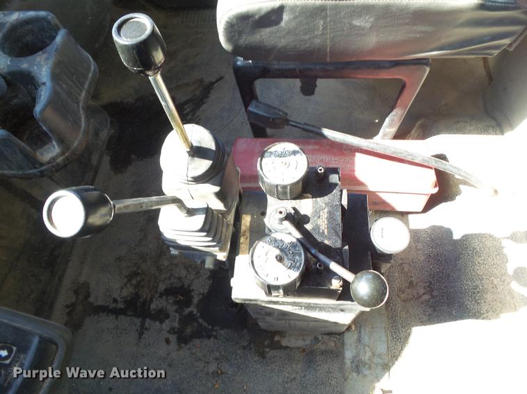 image for item EM9100 2009 International WorkStar 7400 dump truck