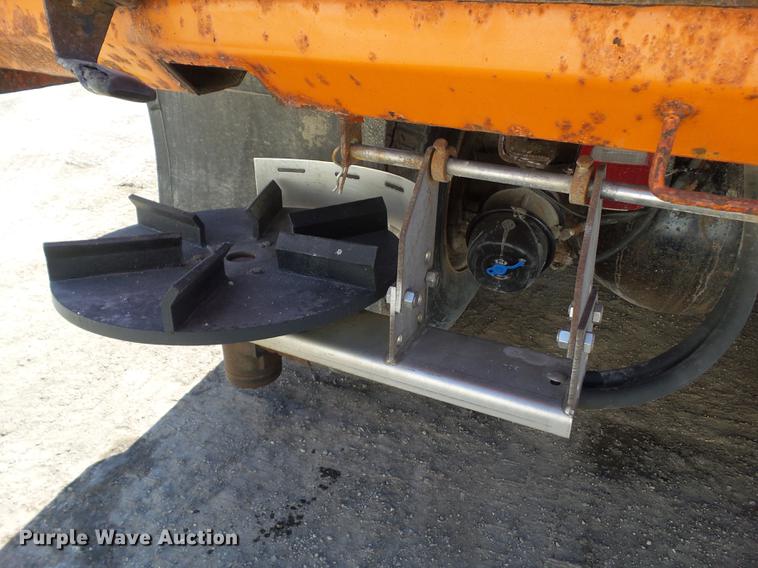 image for item EM9100 2009 International WorkStar 7400 dump truck