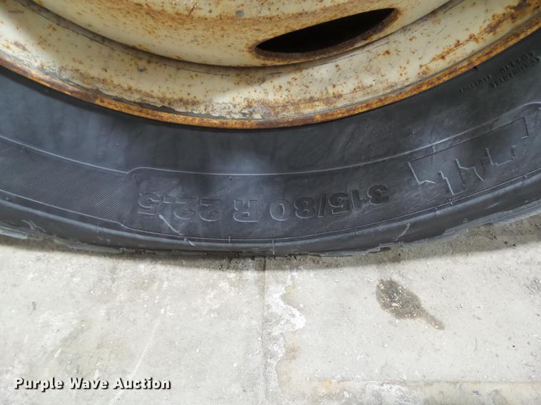 image for item EM9100 2009 International WorkStar 7400 dump truck