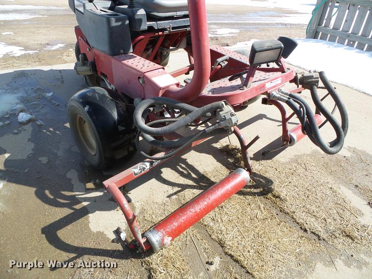 image for item EQ9052 Toro Greensmaster 3150 lawn mower