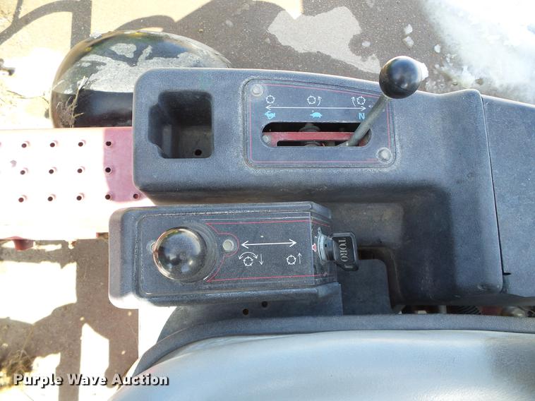 image for item EQ9052 Toro Greensmaster 3150 lawn mower