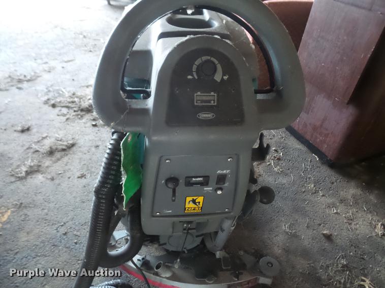 image for item ES9893 Tennant T3 floor scrubber