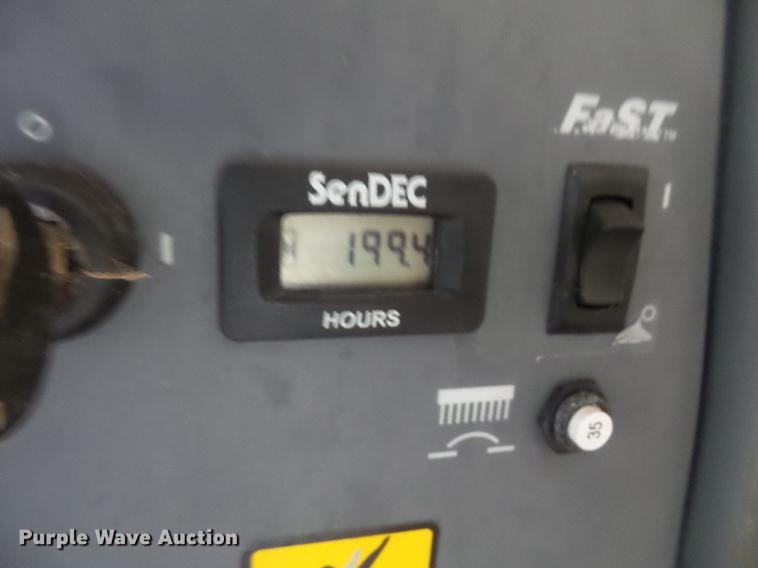 image for item ES9893 Tennant T3 floor scrubber