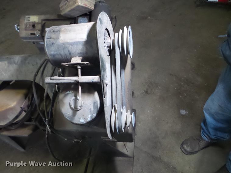 image for item EW9954 (2) Emerson bandsaws