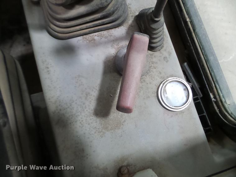 image for item EW9955 1996 Fiat-Allis FR100 wheel loader