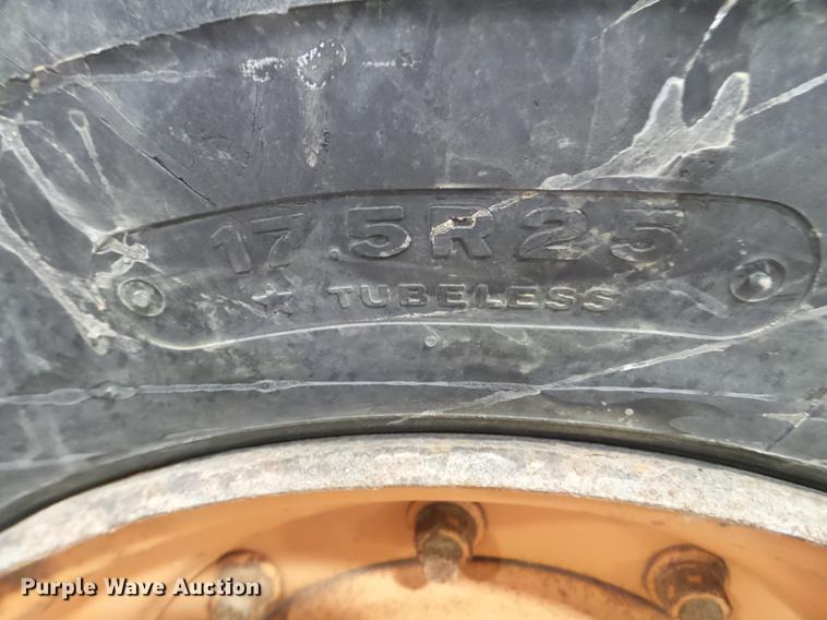 image for item EW9955 1996 Fiat-Allis FR100 wheel loader