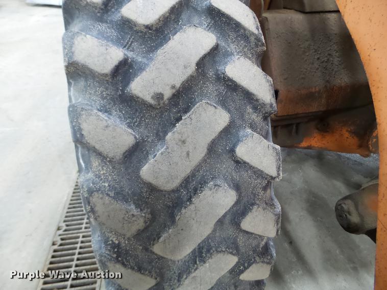 image for item EW9955 1996 Fiat-Allis FR100 wheel loader