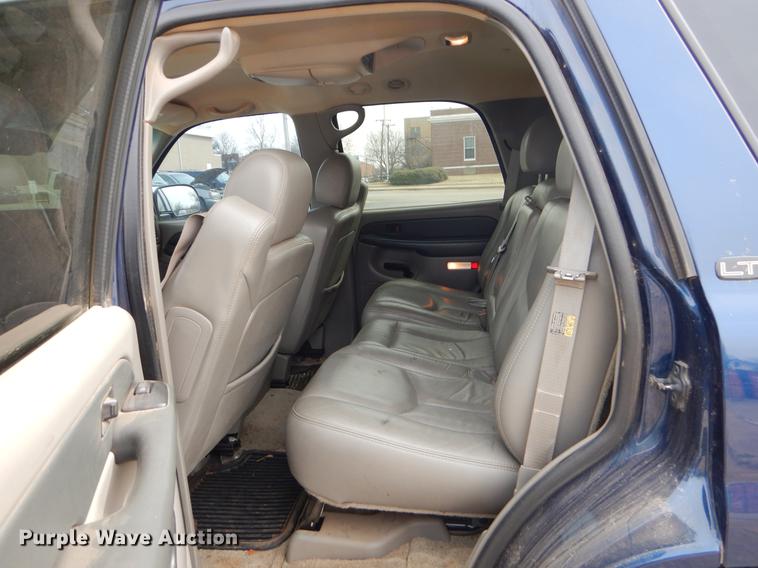 image for item EZ9792 2003 Chevrolet Tahoe SUV