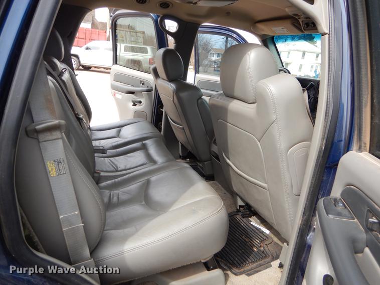 image for item EZ9792 2003 Chevrolet Tahoe SUV