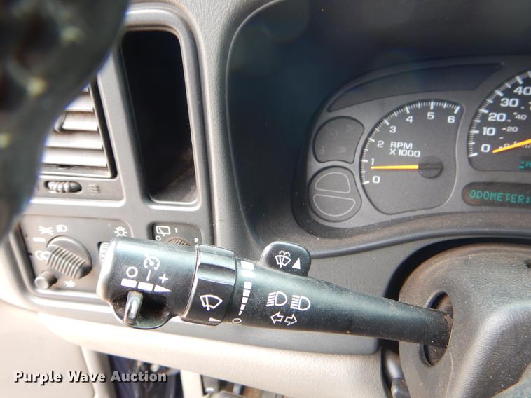 image for item EZ9792 2003 Chevrolet Tahoe SUV