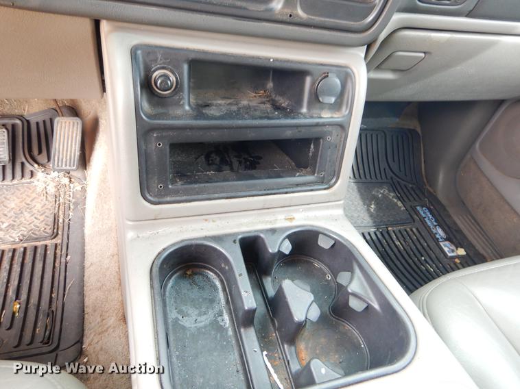 image for item EZ9792 2003 Chevrolet Tahoe SUV