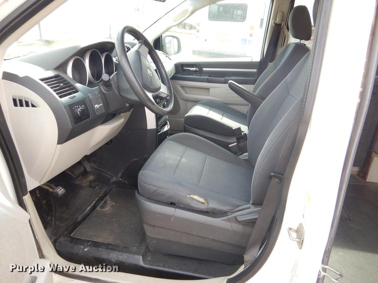 image for item EZ9796 2010 Dodge Grand Caravan SE handicap accessible van