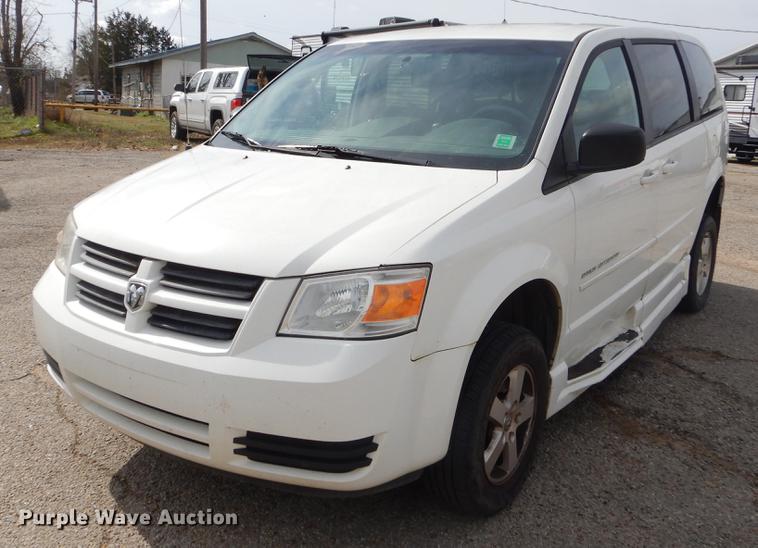 image for item EZ9797 2010 Dodge Grand Caravan SE handicap accessible van