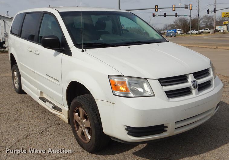 image for item EZ9797 2010 Dodge Grand Caravan SE handicap accessible van