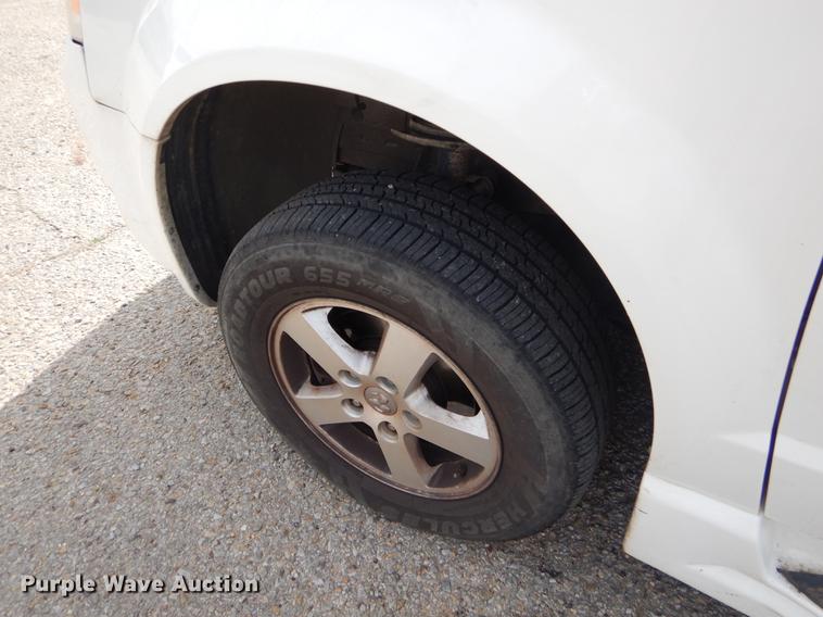 image for item EZ9797 2010 Dodge Grand Caravan SE handicap accessible van