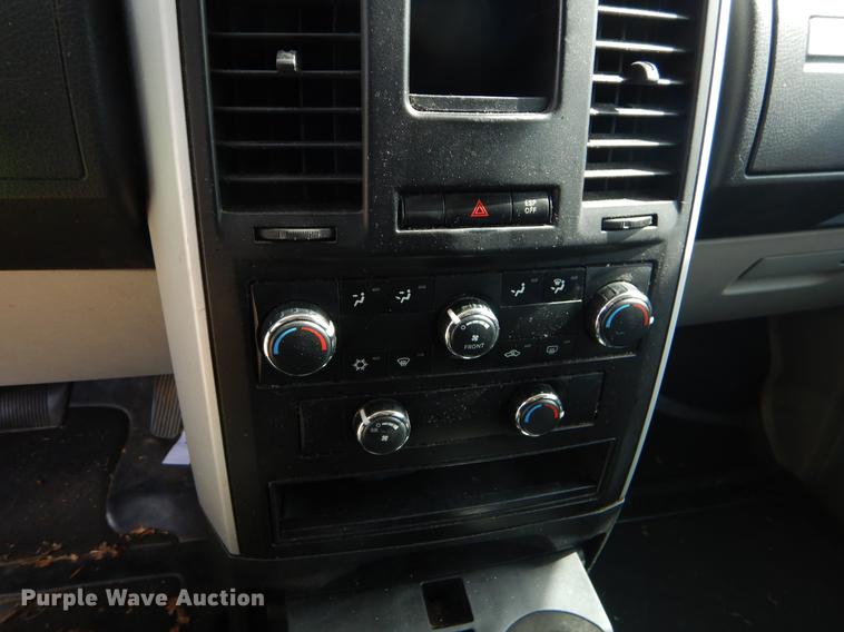 image for item EZ9798 2010 Dodge Grand Caravan SE handicap accessible van