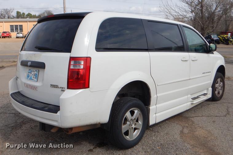 image for item EZ9799 2010 Dodge Grand Caravan SE handicap accessible van