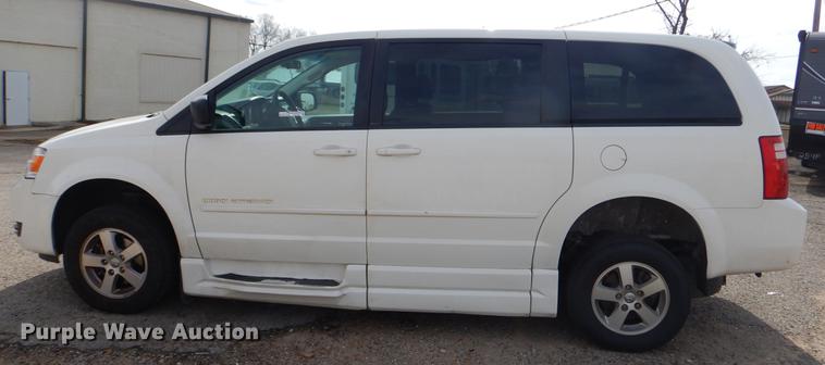 image for item EZ9799 2010 Dodge Grand Caravan SE handicap accessible van