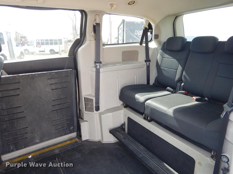 image for item EZ9799 2010 Dodge Grand Caravan SE handicap accessible van
