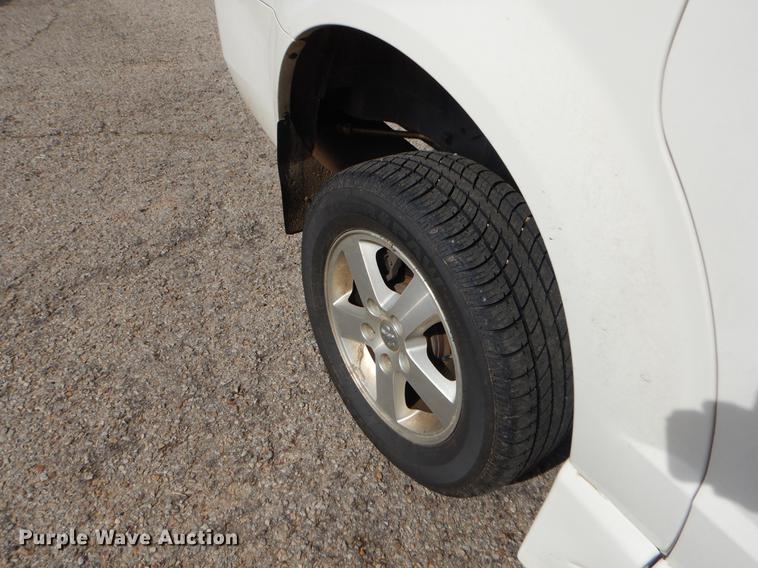 image for item EZ9800 2010 Dodge Grand Caravan SE handicap accessible van