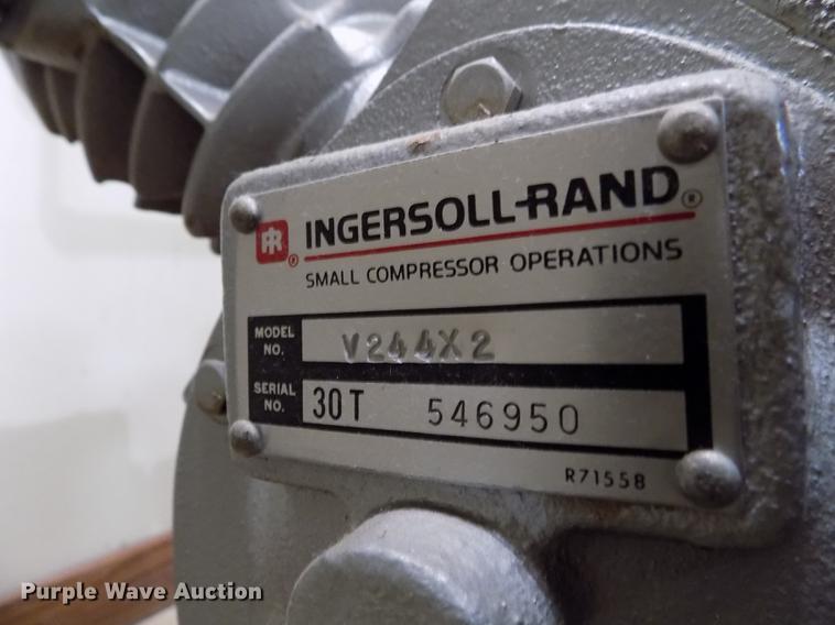image for item FA9504 Ingersoll Rand V244X2 vacuum pump