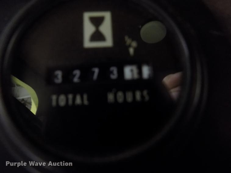 image for item FH9137 1987 International Paystar 5000 F5070 tanker fire truck