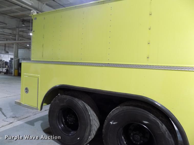 image for item FH9137 1987 International Paystar 5000 F5070 tanker fire truck