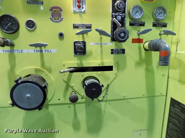 image for item FH9137 1987 International Paystar 5000 F5070 tanker fire truck