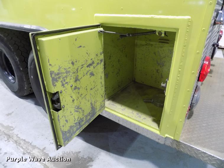 image for item FH9137 1987 International Paystar 5000 F5070 tanker fire truck