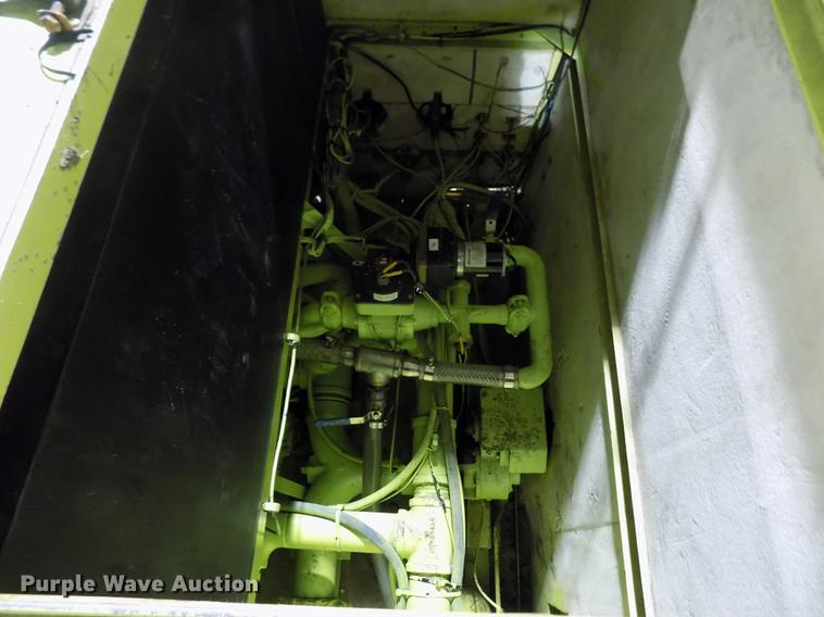 image for item FH9137 1987 International Paystar 5000 F5070 tanker fire truck