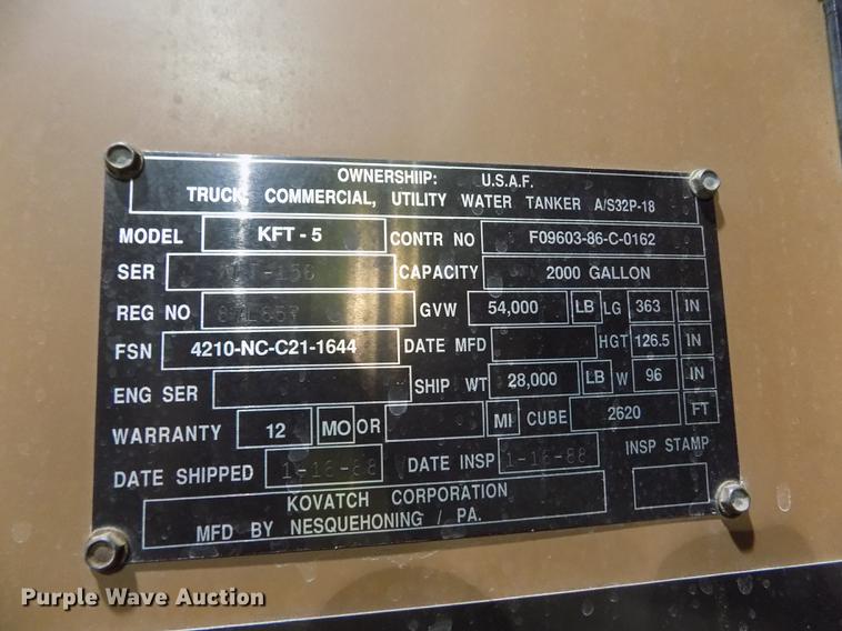 image for item FH9137 1987 International Paystar 5000 F5070 tanker fire truck