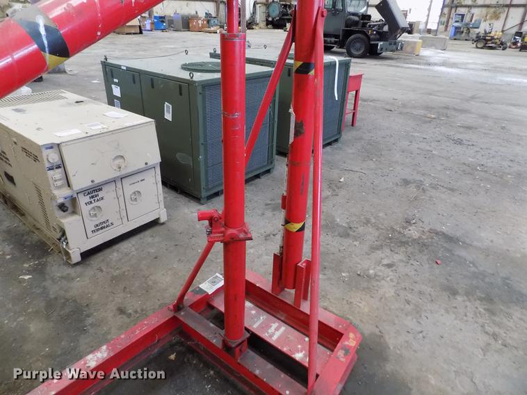 Snapon YA705 engine hoist in Salina, KS Item FH9175 sold Purple Wave