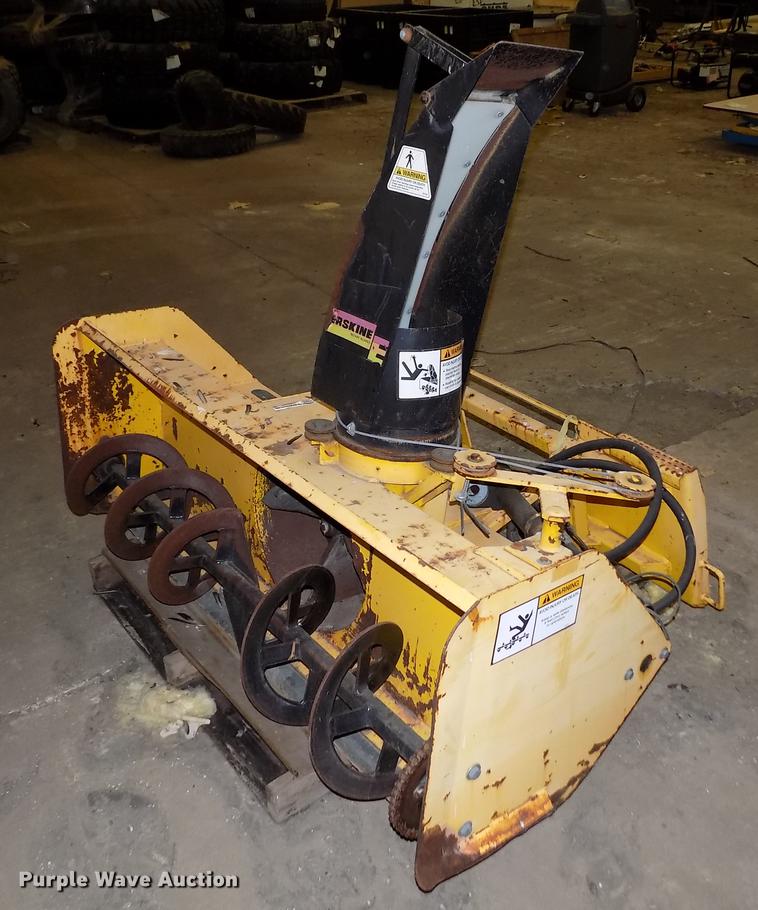 Skid steer snow blower in Salina, KS Item FH9190 sold Purple Wave
