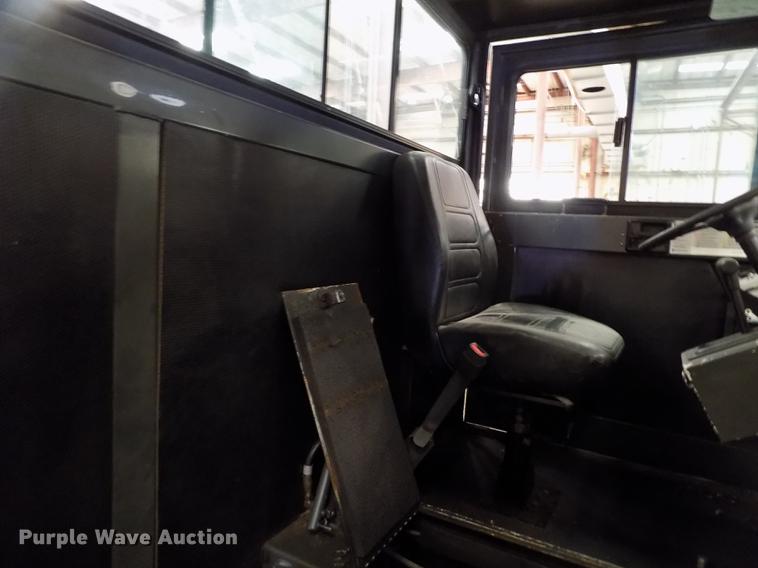 image for item FH9191 1999 Entwistle MB-4 aircraft tug