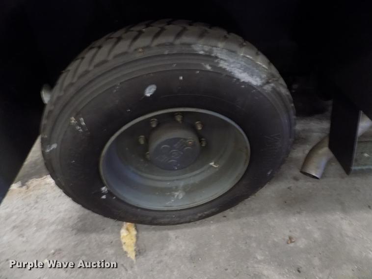 image for item FH9191 1999 Entwistle MB-4 aircraft tug