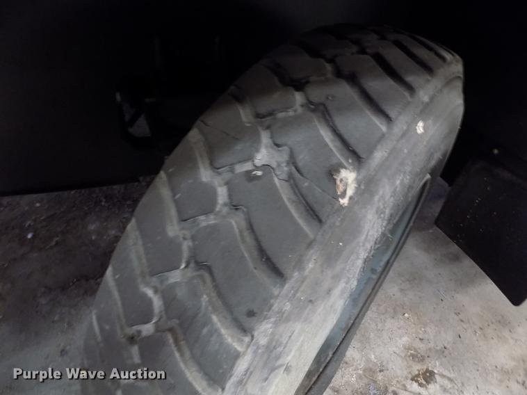 image for item FH9191 1999 Entwistle MB-4 aircraft tug