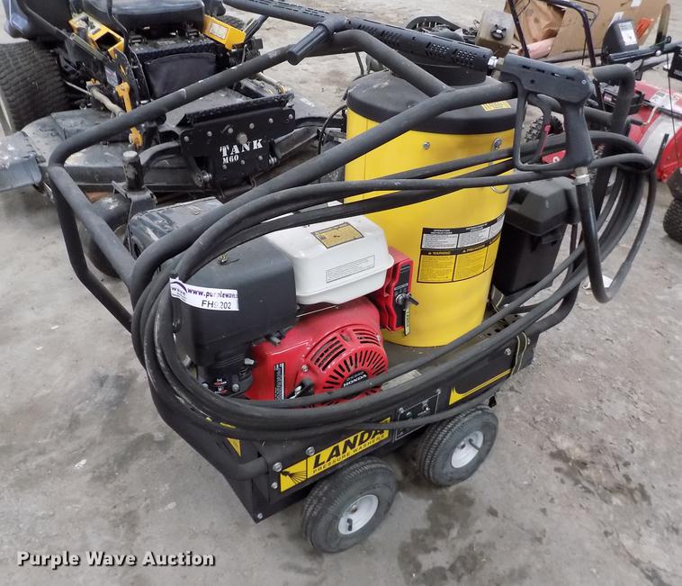 image for item FH9202 Landa MVP4-3000 pressure washer