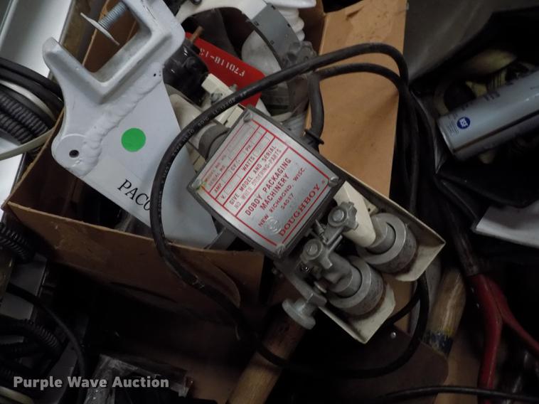 image for item FH9217 Tools